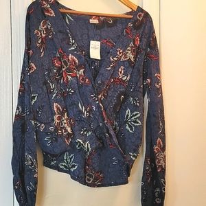 Hollister Size Medium Shirt